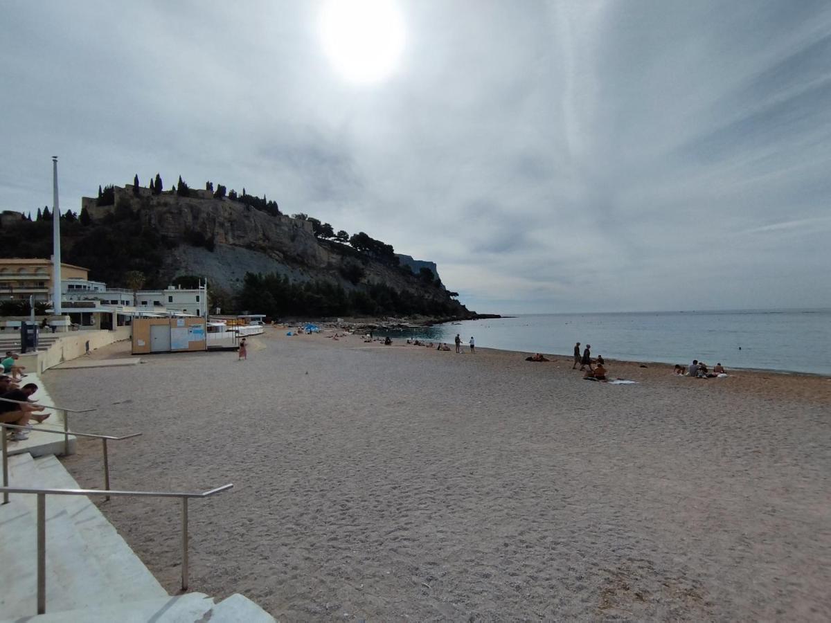 Апартаменты Sweet Calanque - Host Provence Каси Экстерьер фото